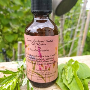 Plantain & Mugwort Oil Infusion Skincare for Acne, Scarring, Bites, Wounds, Itching, Cuts, Bruises, Sunburns, Aids Healing, Reduces Redness