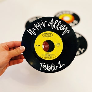 Custom Record Table Place Cards, Vinyl Record Escort Cards, Alternative Record Wedding Place Cards, Custom Guest Table Seating Unique Idea