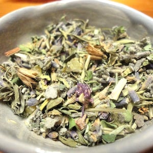 Aura Cleansing – Handmade Incense Blend of Natural Herbs & Resins – 10g