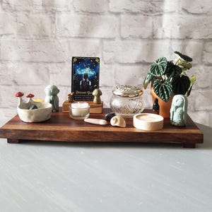 Autel de méditation en bois de rose Live Edge | Table de prière artisanale Maison de culte Pratique spirituelle