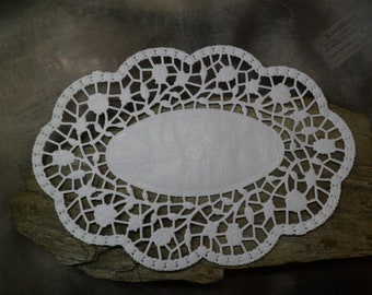 50, oder 100 Stück, ovale Tortenspitzen, Spitzenpapier, 18 x 13 cm, Rosenmuster.