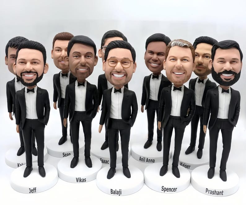 groomsmen gifts  set custom bobbleheads for groomsman and Best man