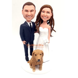 Personalized cake toppers for wedding with dog - custom wedding cake toppers figurines - bride and groom figurines make from your own photo