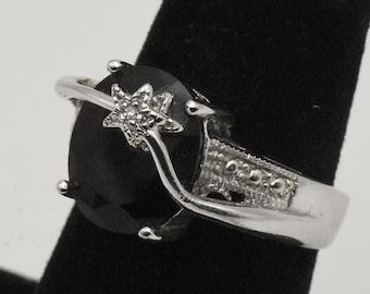 Vintage Black Onyx and Diamond Sterling Silver Ring - Size 6