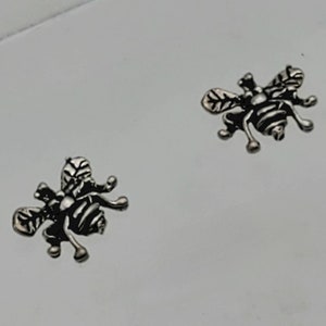 Vintage Buzzing Bees Stud Earrings - BROKEN POSTS