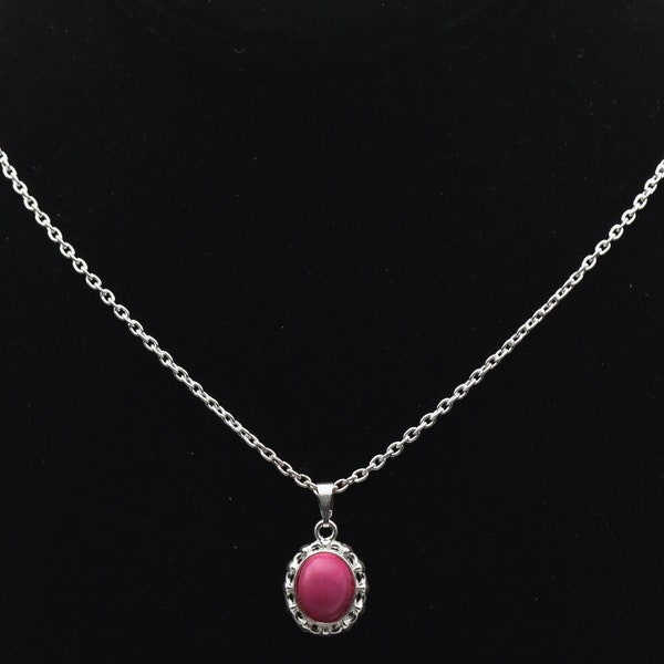 Vintage Pink Stone Pendant Silver Tone Metal Chain Necklace - 19"