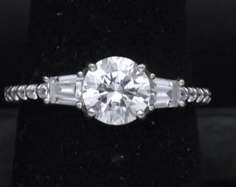 Sterling Silver Cubic Zirconia Ring - Size 7.25