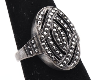 Vintage Sterling Silver Marcasite Art Deco Design Ring - SIze 5.5