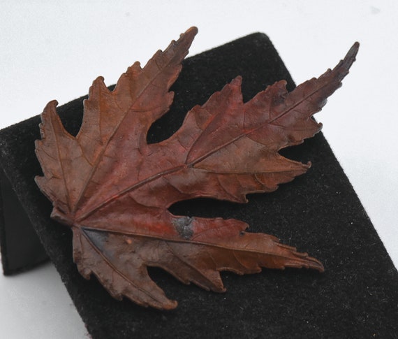 Vintage Copper Enameled Maple Leaf Brooch/Pendant - image 1