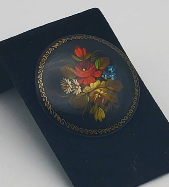 Vintage Hand-Painted Floral Wood Brooch - image 5