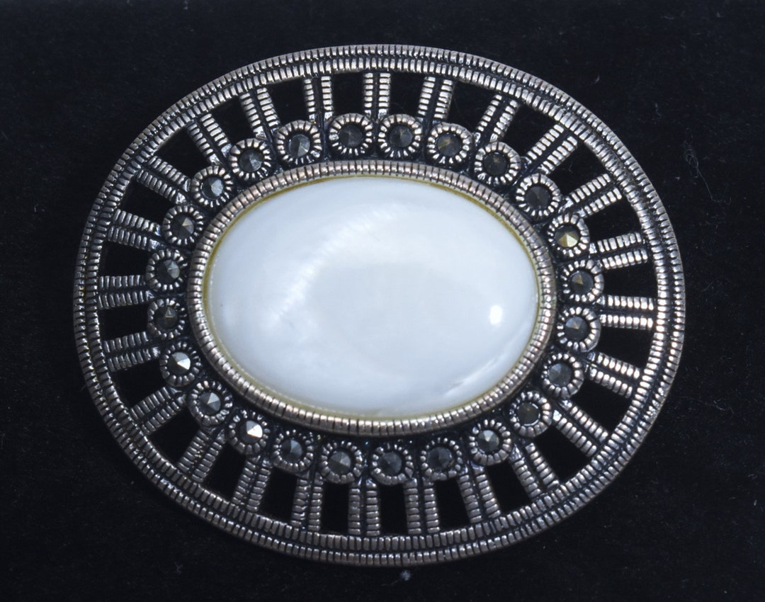 Broche Vintage En Argent Et Nacre Avec Marcassites - Ancienne - Superbe état