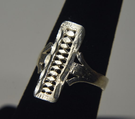 Sterling Silver Pierced Rectangular Design Ring - image 1