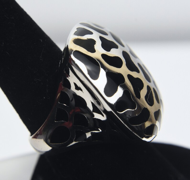 Large Sterling Silver Inlaid Black Onyx Ring Size 7.75 image 3