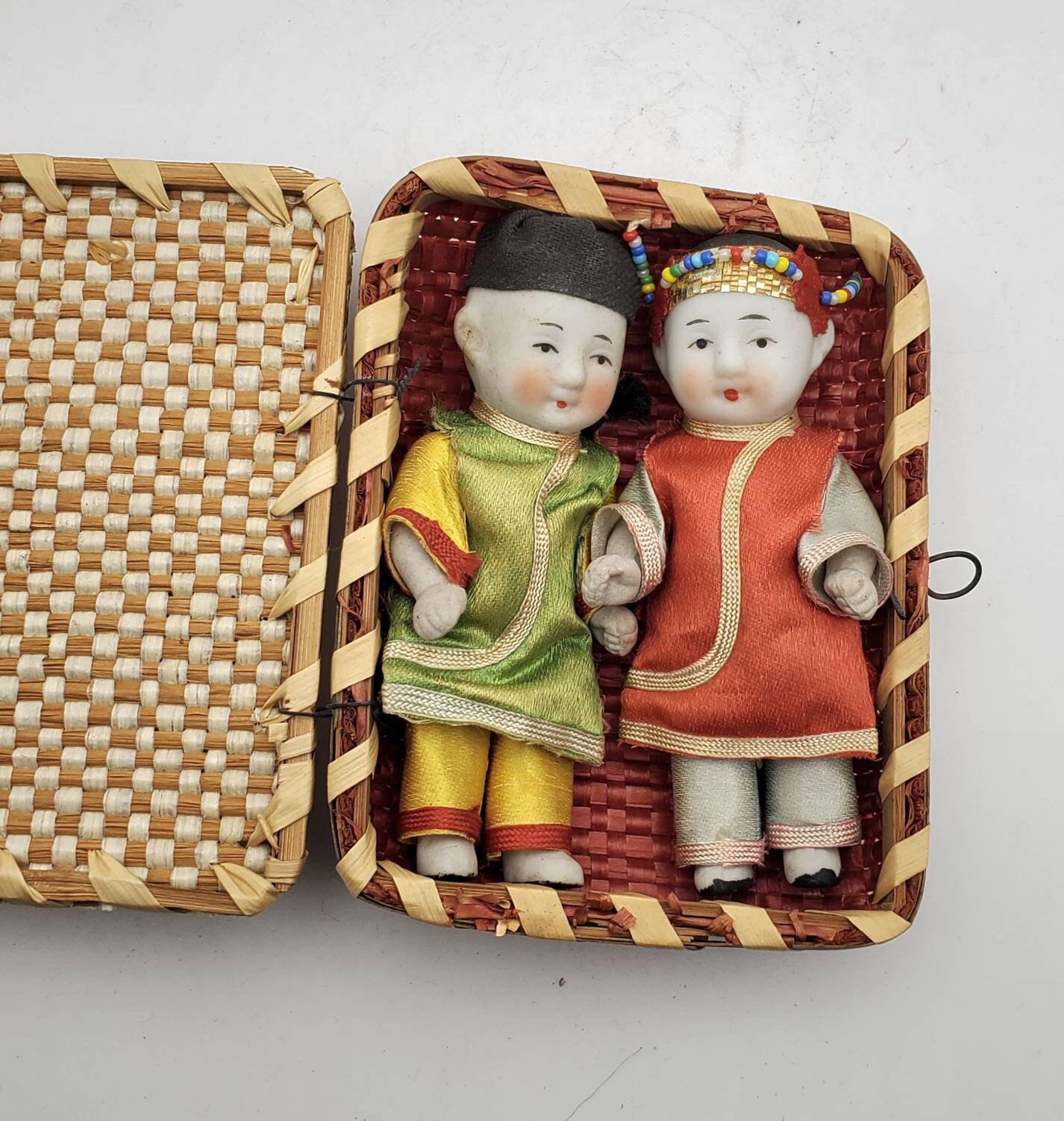 アンティーク お人形 ペア Vintage Pair of Japanese Porcelain Dolls in Wicker Basket - Etsy