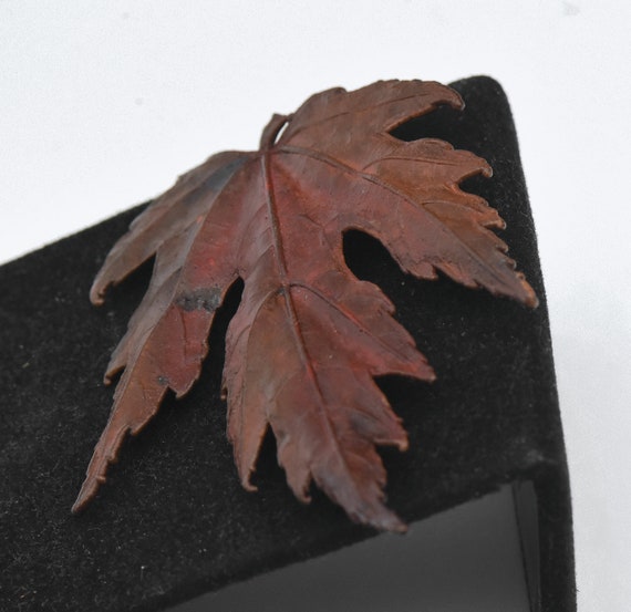 Vintage Copper Enameled Maple Leaf Brooch/Pendant - image 5