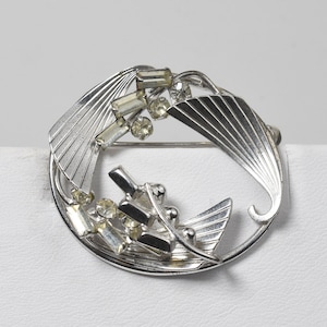 Vintage Art Deco Sterling Silver Rhinestone Brooch