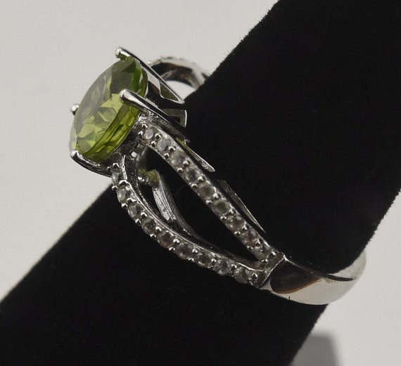 Sterling Silver Light Green Crystal Ring - Size 5 - image 3