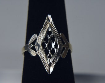 Sterling Silver Pierced Diamond Design Ring - Size 6.75 and 7