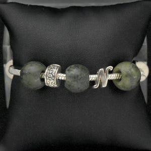 Vintage sterlingzilver en nefrietkralen "N" initialen armband - 7,25"