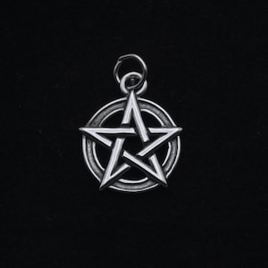 Vintage Sterling Silver Pentagram Pendant