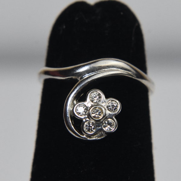 Avon - Sterling Silver Flower Crystal Expandable Toe Ring - Size 1+