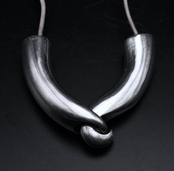 Vintage French Sterling Silver Elephant Tusk Neck… - image 7