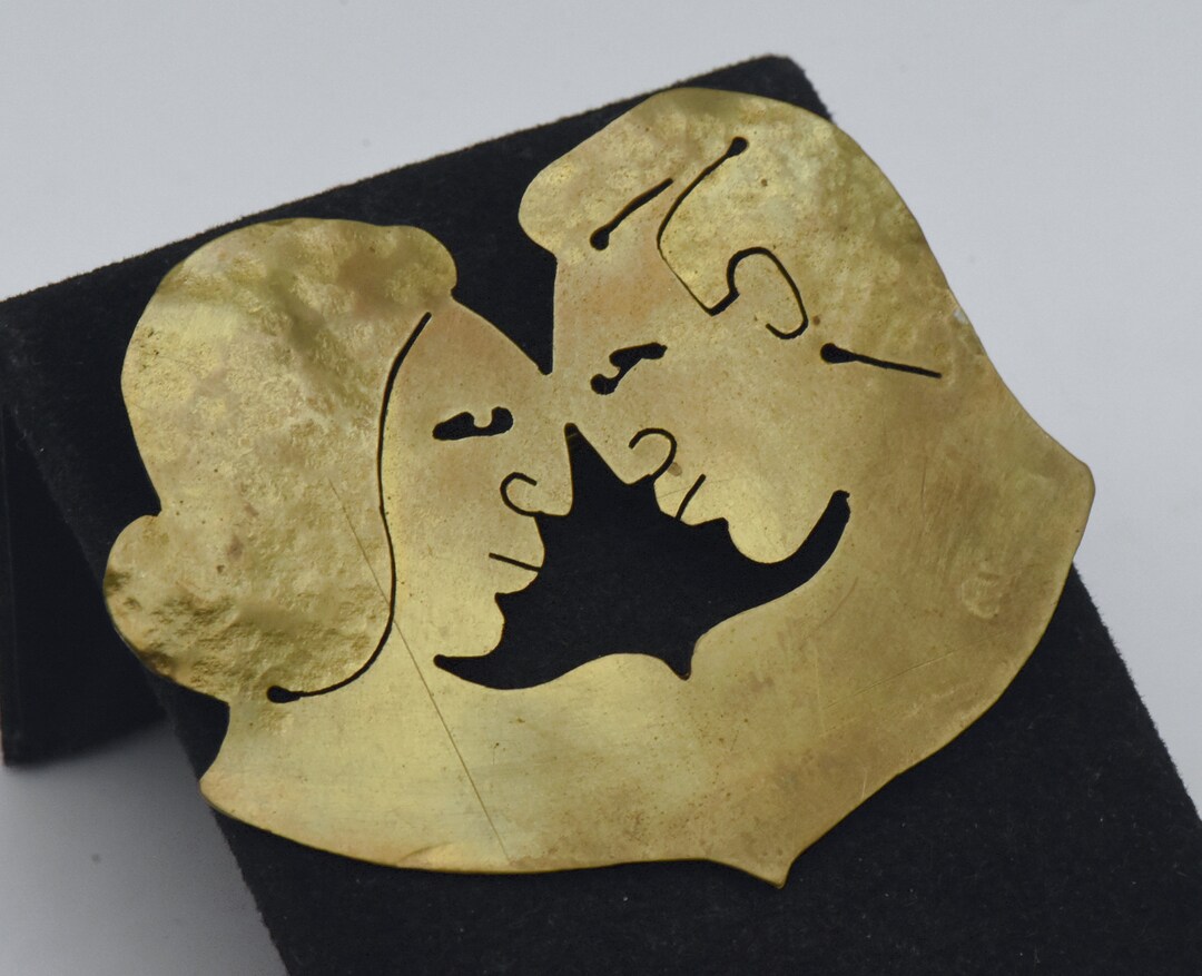Broche Miniature Ancienne - Couple D'amoureux En Galalithe, Occasion Vintage