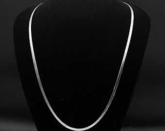 Vintage Sterling Silver Italian Herringbone Chain Necklace - 24"