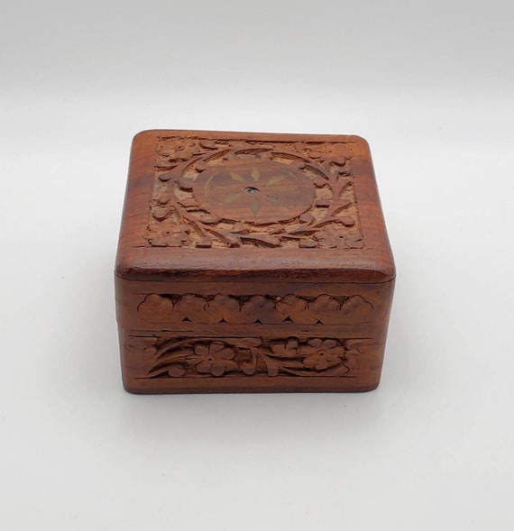 Vintage Hand Carved Wood and Brass Jewelry Box - image 5
