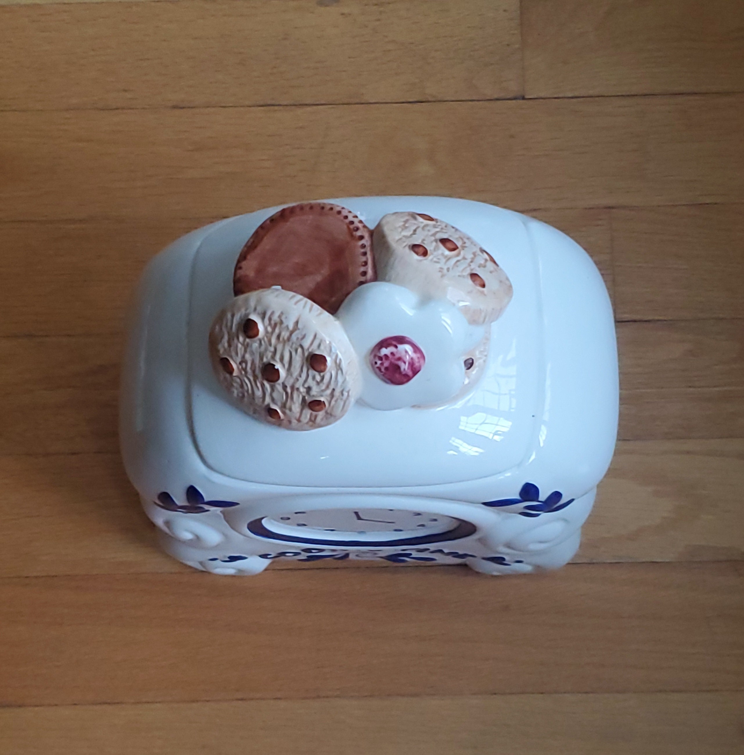 Macy's - Vintage Ceramic Cookie Time Cookies Jar – Home Again