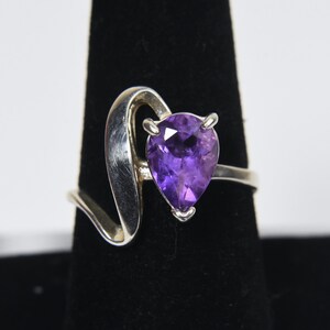 Sterling Silber Drehring mit Amethyst - Größe 8