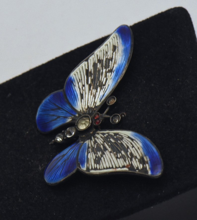 Vintage 935 Silver Enamel and Rhinestones Butterfly Brooch - Damaged image 3