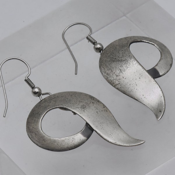 Orb - Vintage Sterling Silver Dangle Earrings