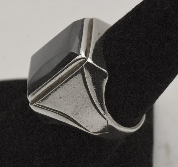 Uncas - Vintage Hematite Sterling Silver Ring - S… - image 5