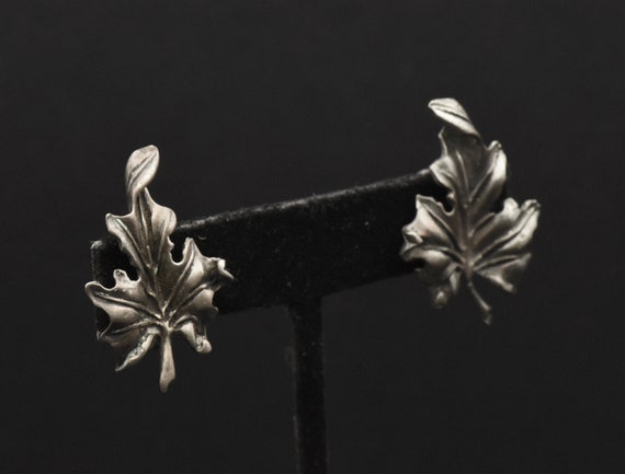 Vintage Sterling Silver Leaf Screw Back Earrings - image 2