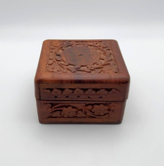 Vintage Hand Carved Wood and Brass Jewelry Box - image 7