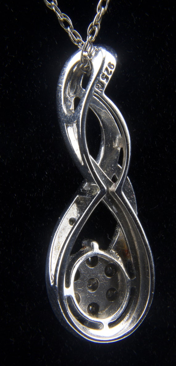 Sterling Silver Chain with Sterling Silver Pendant - image 5