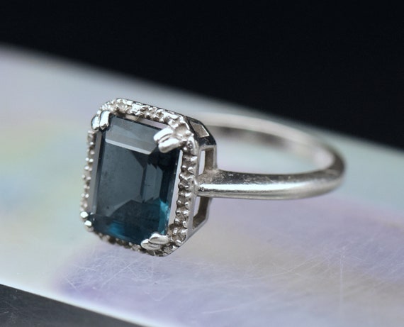 Vintage Blue Topaz and Diamonds Sterling Silver R… - image 6