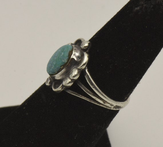 Vintage Handmade Turquoise Sterling Silver Ring -… - image 2
