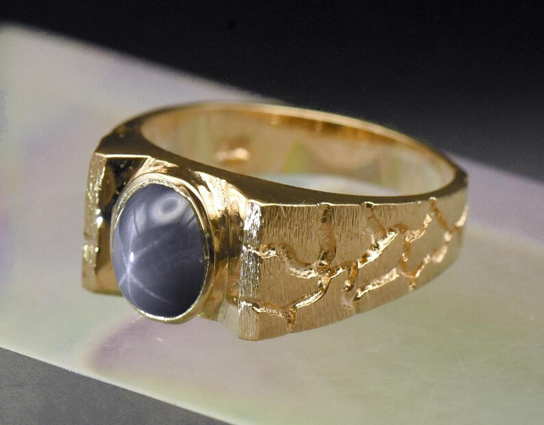 Saleman Rind Vintage Synthetic Star Sapphire Gold Plated Salesman Sample Ring - Size ...