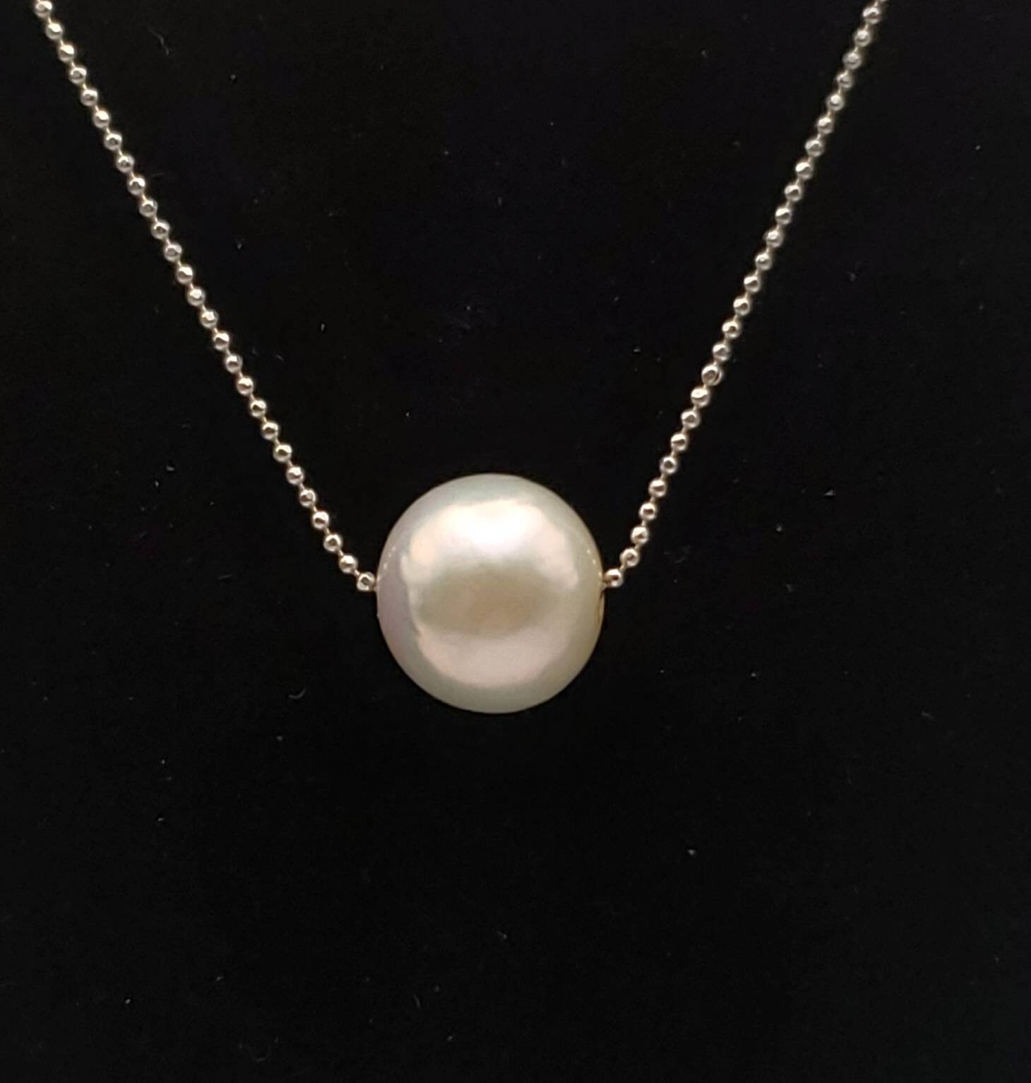 ネックレス・ペンダント LOVE ME MONSTER Silver One Natural Pearl Silver Necklace L18 LOVE ME MONSTER Necklace | Modalova