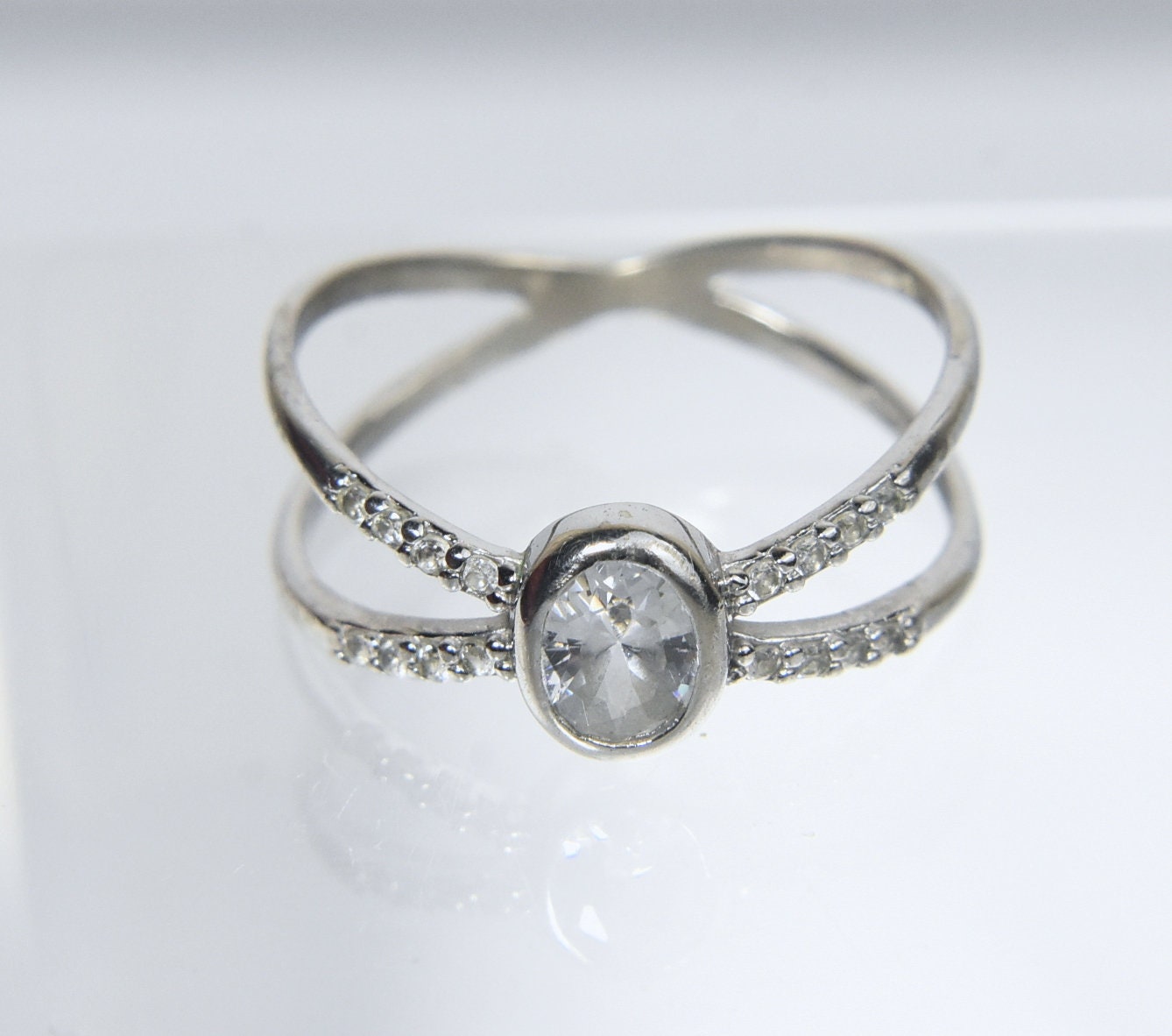 Pretty Hollow Cross Ring For Women - Sterling Silver Cubic Zirconia Wedding Band, Valentine's Day Gift