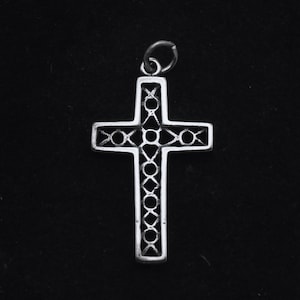 Vintage Sterling Silver Cross Pendant