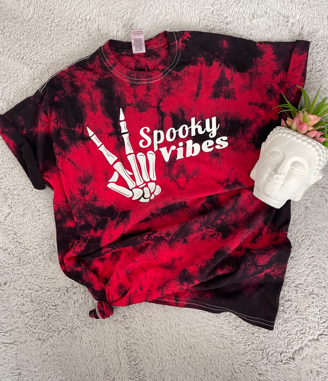 Spooky Vibes Shirt / Spooky / Spooky Season / Skeleton Hands / | Etsy