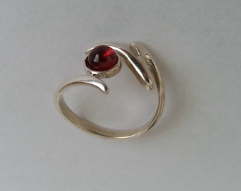 Silver ring with granade