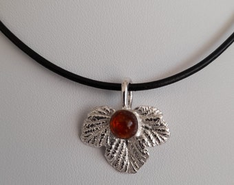 Pendant - Silver Leaf