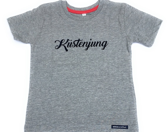 T-Shirt Küstenjung für Kids - Fair Trade & Organic - Kinder Shirt Küstenjung, Küstenjunge, Hamburg, Nordsee, Ostsee, Küste, Norddeutschland