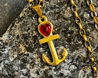 Ebbe und Flut Halskette Anker Gold mit Herz Rubin Rot im Vintage Style - maritime Anker Herz Kette Stein Gold Rot ebbe und flut®