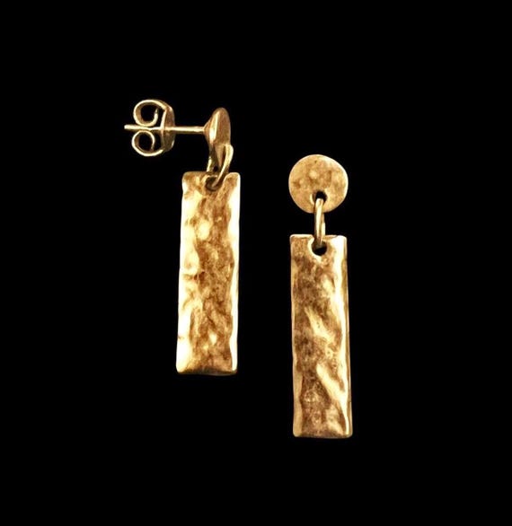 Ebbe und Flut Rügen Gold Large Stud Earrings - 22K matte gold plated, hammered look, earrings by ebbe und flut®