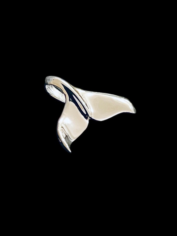 Pendant Whale Fluke Silver - Necklace Pendant Whale Fluke made of 925 Sterling Silver, Ebb and Flow